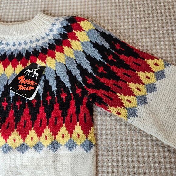 Vintage Lillunn Bold Fair Isle Norse Hand Knit Wool Pullover Long Sleeve Sweater - Picture 3 of 12